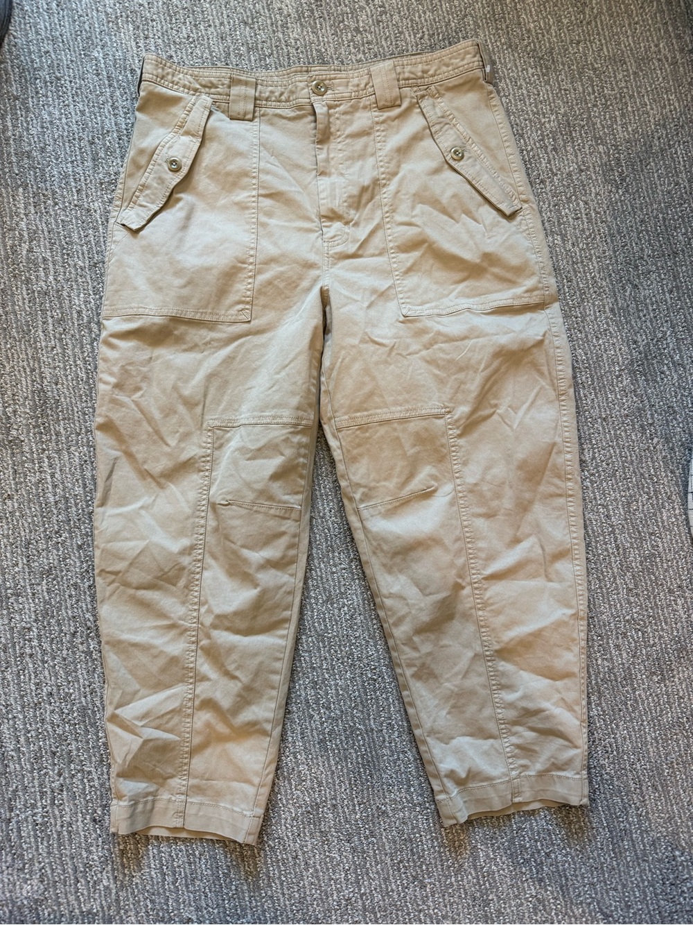 Banana Republic Utility Cargo Pants Womens 14 Khaki Beige Cropped Ankle Pant NWT